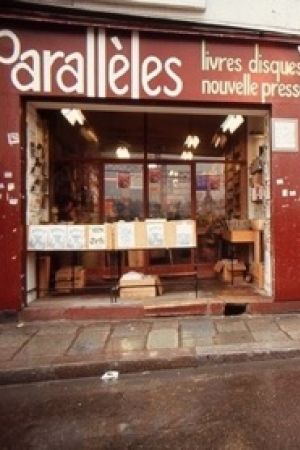 Affiche du film Une Vie Parallèles